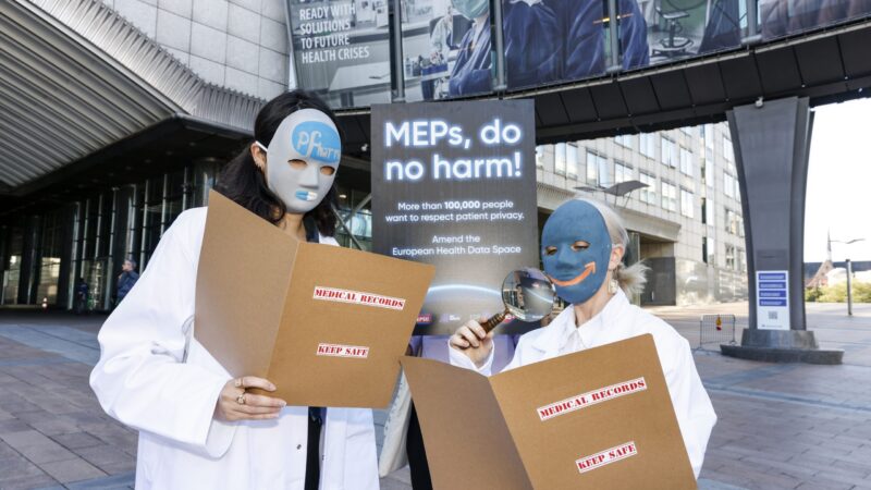 Stotisícová petice varuje před zneužitím zdravotních dat, které EU plánuje sbírat