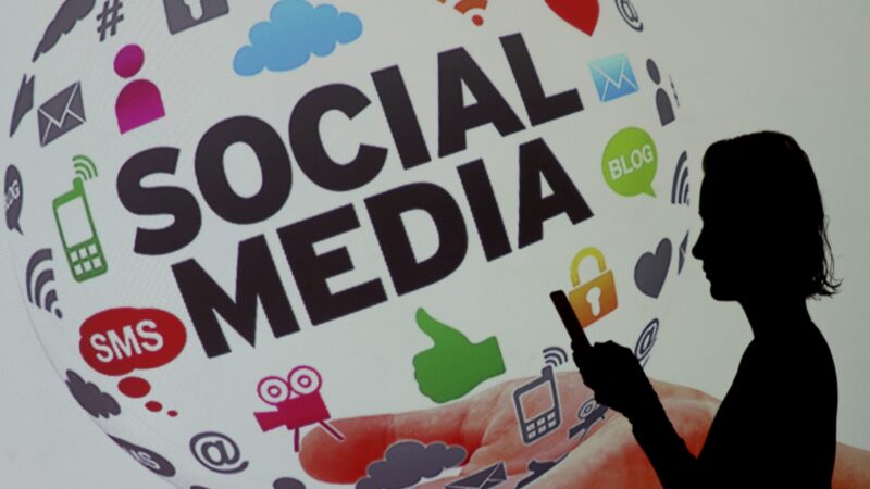 Vrbětice: 11 dezinformačních narativů, které zaplavily sociální sítě