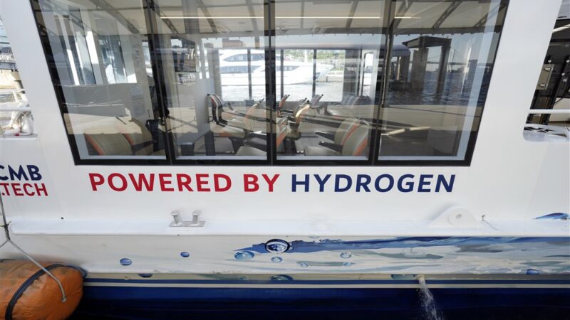 Podcast: Bezemisní lodě do roku 2030? Technologicky to možné je, říká Vojtíšek