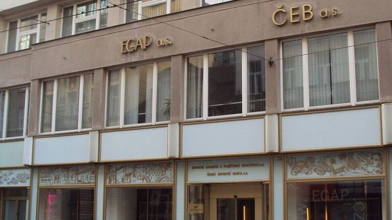 Převedení ČEB a&nbsp;EGAP pod ministerstvo financí fungování exportních institucí nezlepší