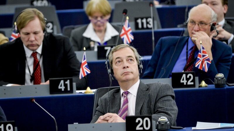 Co znamená odklad brexitu pro volby do Evropského parlamentu?