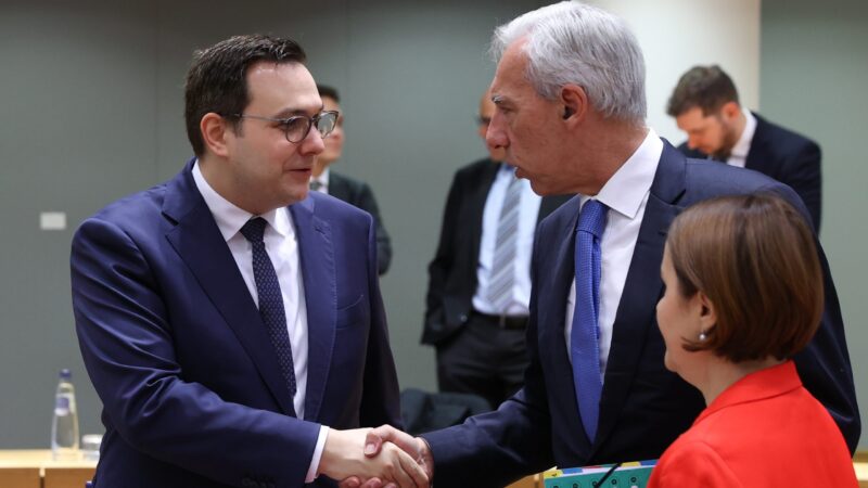 Česko navrhuje omezit pohyb ruských diplomatů v&nbsp;schengenském prostoru