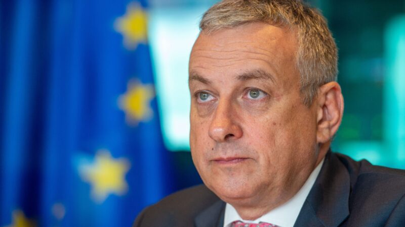 Na čem budou europoslanci Síkelu „grilovat“? Tématem bude kontrola evropských investic i&nbsp;migrace