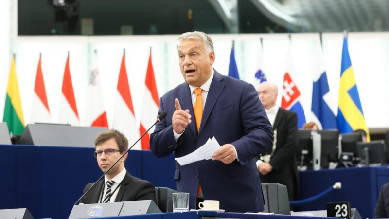 Orbán: Je třeba posílit obranyschopnost evropských národů