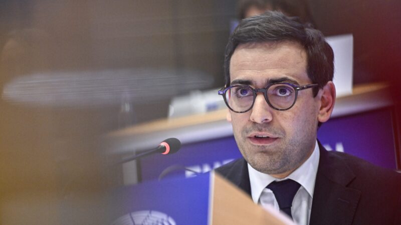 Ocelářský průmysl umřít nenecháme, slíbil kandidát na místopředsedu Komise Séjourné