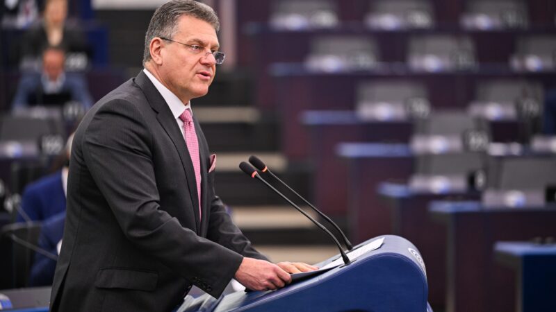 Americká cla vůči EU nezůstanou bez odezvy. Komise připravuje reakci