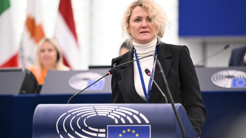 Evropský parlament zbavil imunity Nagyovou i&nbsp;Bystroně. Oba čelí vážným obviněním