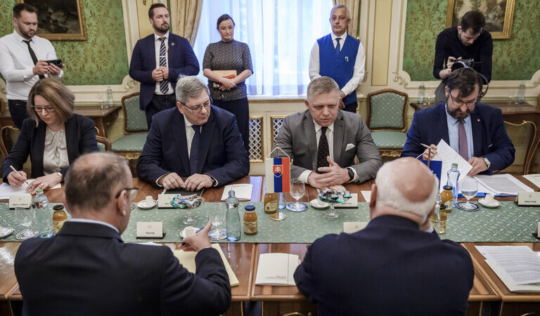 Ani druhá mise europoslanců na Slovensku se nesetkala s&nbsp;pochopením. Zkritizoval ji ministr spravedlnosti