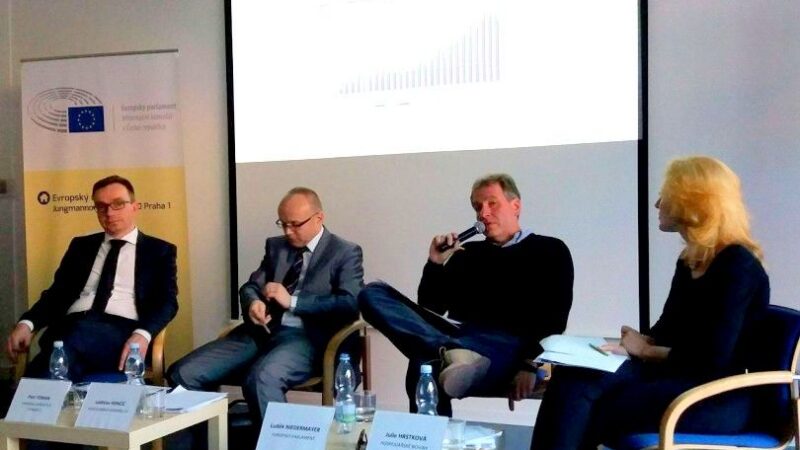 EU chce reformovat výběr DPH. Babiš jde proti státům i&nbsp;proti Komisi