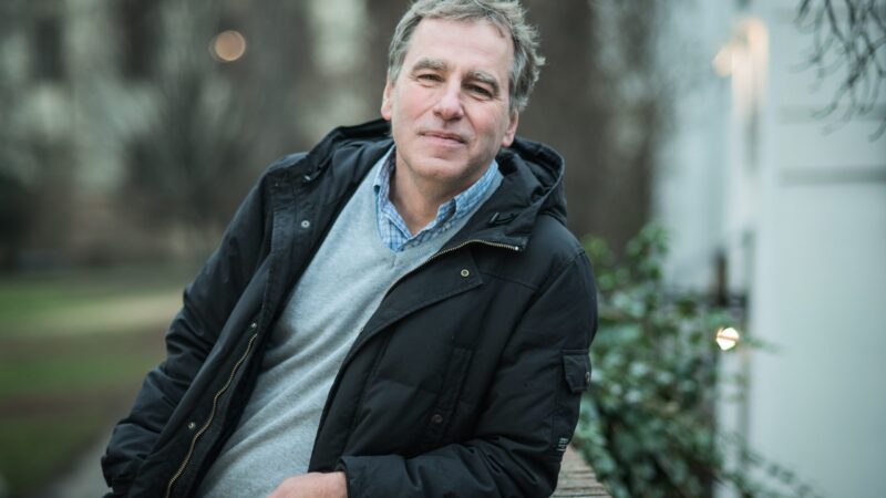 Každá vhodná budova by měla mít na střeše solární panel, říká Niedermayer