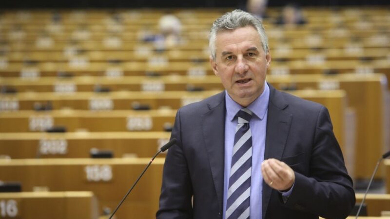 O odchodu ČR z&nbsp;EU se teď nelze bavit. Není aktuální, říká Zahradil