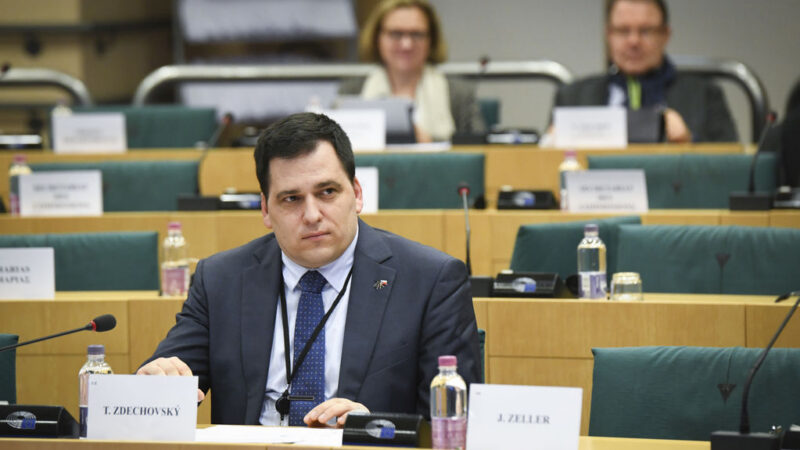 Kontrolní výbor Evropského parlamentu si posvítí na Čapí hnízdo