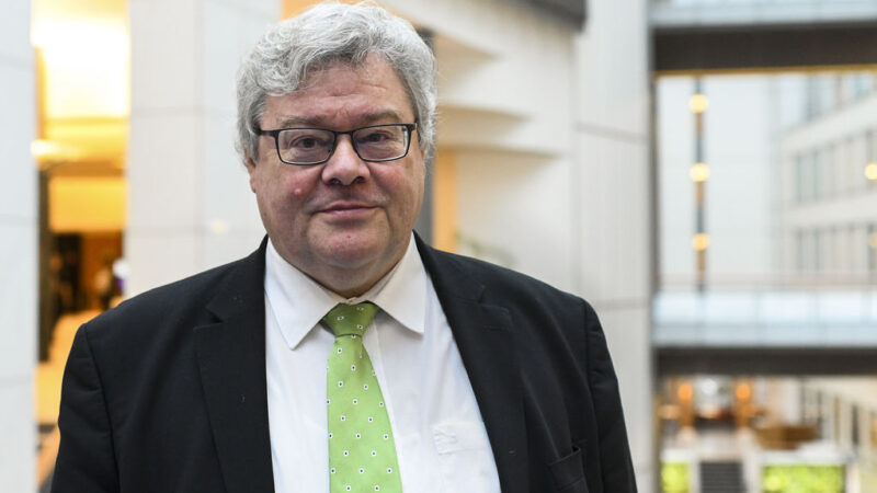 Reinhard Bütikofer: Nenechme se strašit protidemokratickými silami a&nbsp;řešme problémy voličů