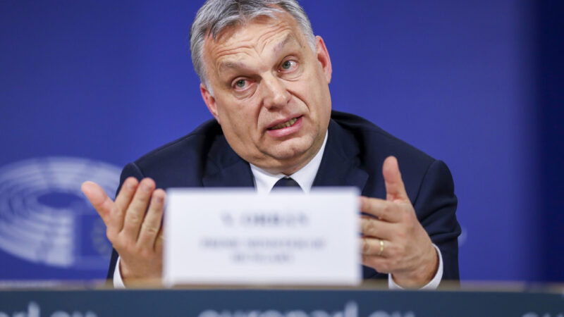 Orbánova kritika EU překročila hranice. Usměrní ho Visegrád?
