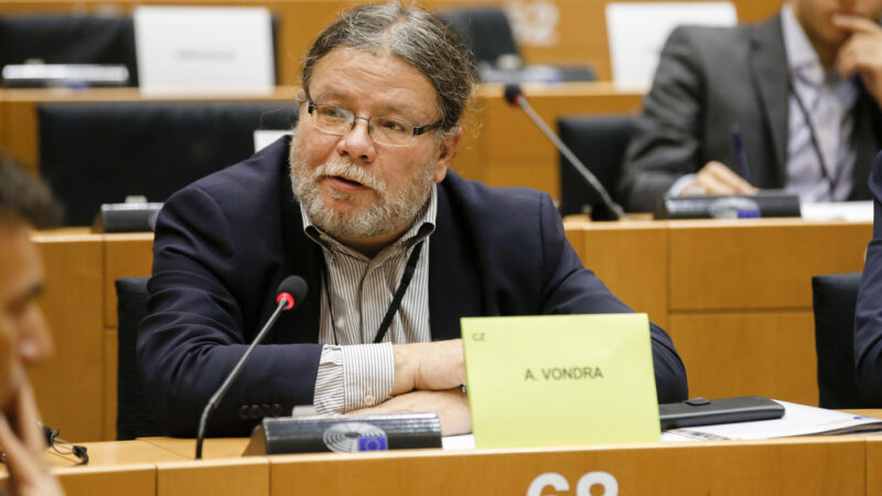 Alexandr Vondra: Zelená revoluce zkonzumuje téměř všechny prostředky EU