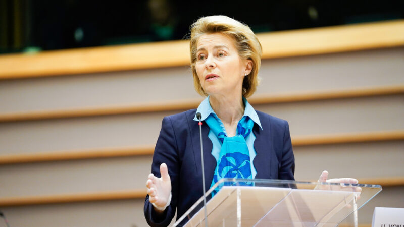 Von der Leyenová: V&nbsp;novém rozpočtu EU bude více peněz na kohezi i&nbsp;obnovu ekonomik