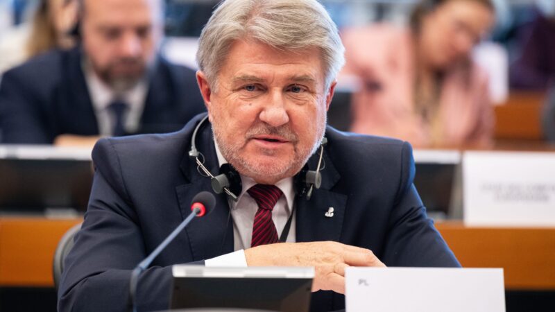 EU opakuje stále stejné chyby, říká polský europoslanec Rzońca