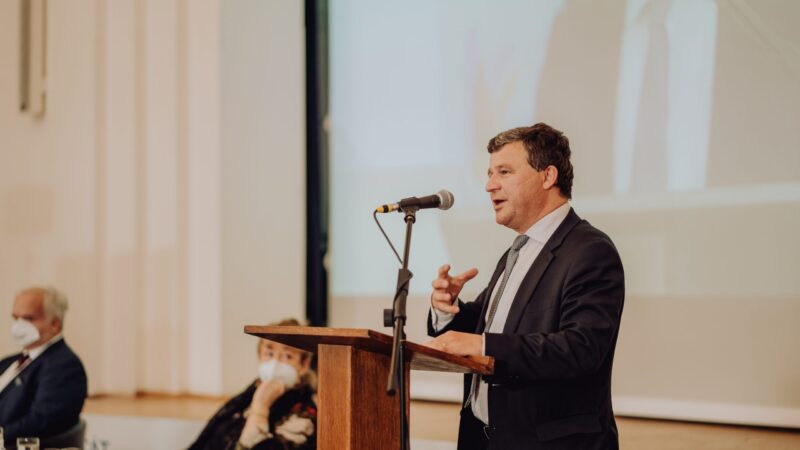 Přibáň: Populismus k&nbsp;demokracii patří, ale nesmí být destruktivní