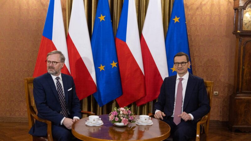 Právní stát teď není priorita, říká Fiala. České předsednictví se ale sporům s&nbsp;Polskem a&nbsp;Maďarskem nevyhne