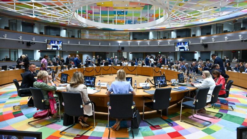 Španělsko žádá zbrojní embargo na Izrael, Česko volá po dialogu