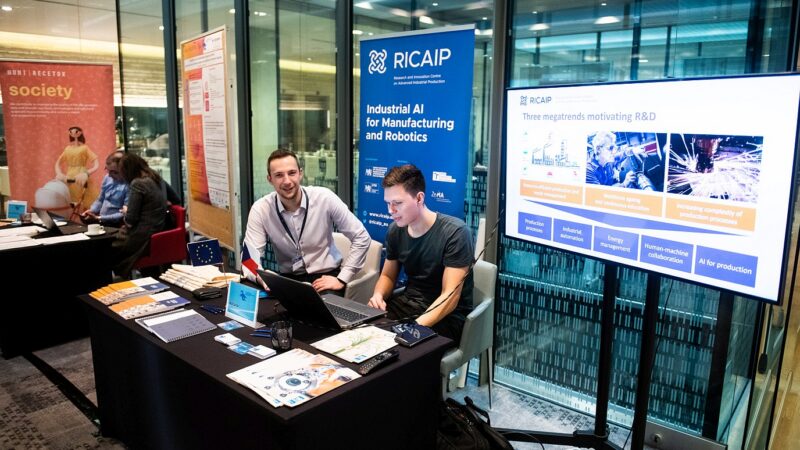 Peníze pro uhelné regiony v&nbsp;nich mají zůstat, ne končit na Kypru, říká Patočka z&nbsp;Re-setu 