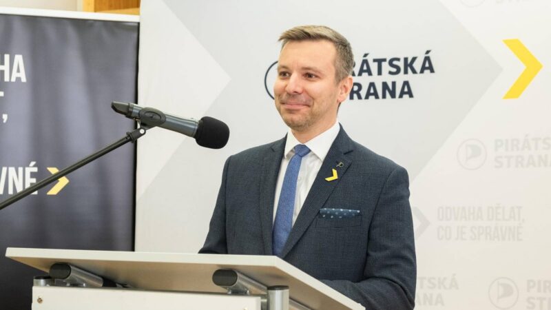 Kolaja nebo Nerudová? STAN i&nbsp;Piráti už mají lídry do eurovoleb, na řadě je nominace eurokomisaře