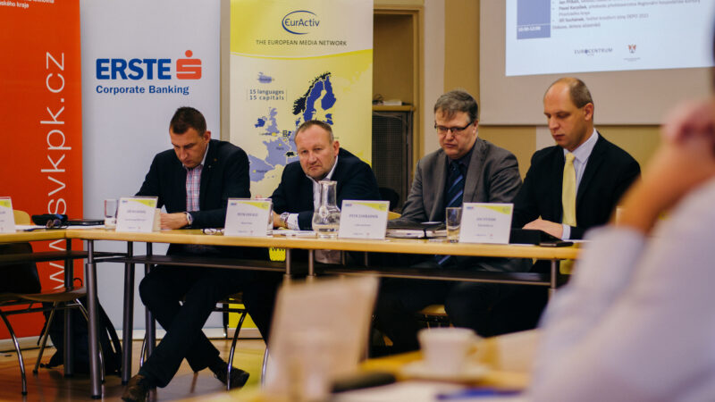 ČR musí víc dbát na vědu a&nbsp;vzdělávání, je to klíč k&nbsp;evropským penězům