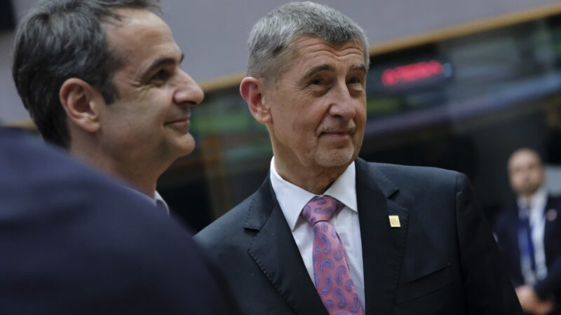 Česko daruje Řecku milion eur na posílení ochrany hranic EU