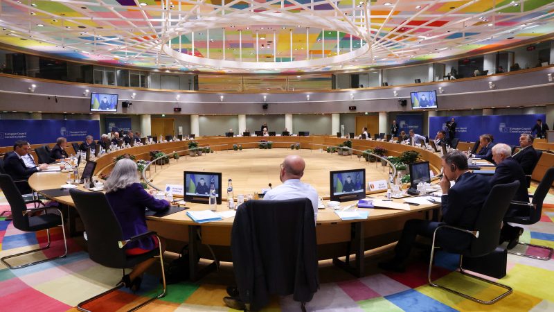 Lídři EU budou v&nbsp;Bruselu jednat o&nbsp;cenách energií, rozpočtu i&nbsp;podpoře Ukrajiny