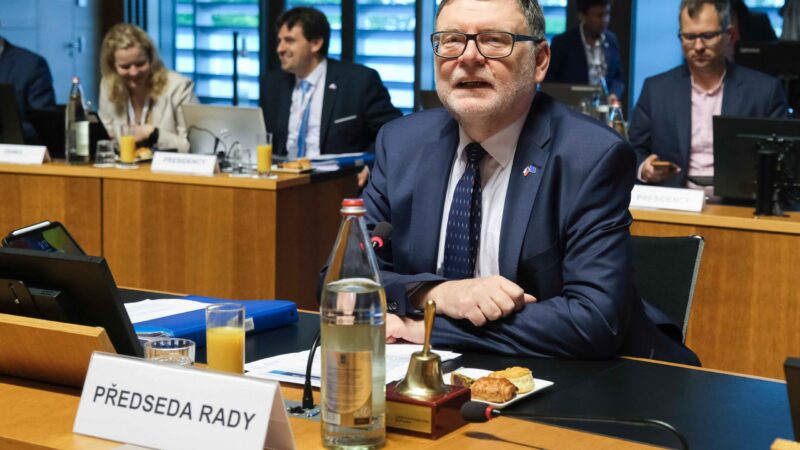 Ministři financí EU se shodli na rozdělení peněz. Do ČR by mělo jít téměř 17 miliard korun