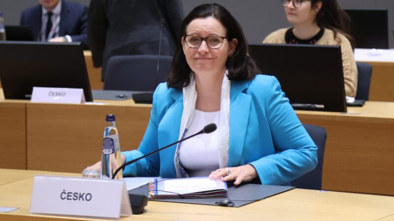Hrdá se vrací do Prahy, věnovat se má rozšiřování EU. Brusel Česku naslouchá, říká