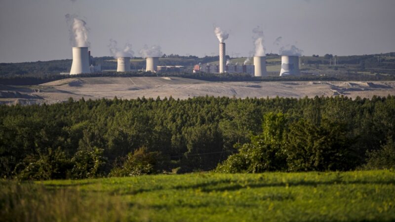 Plní těsnící stěna u&nbsp;Turówa svou funkci? MŽP v&nbsp;pondělí zveřejní hodnocení