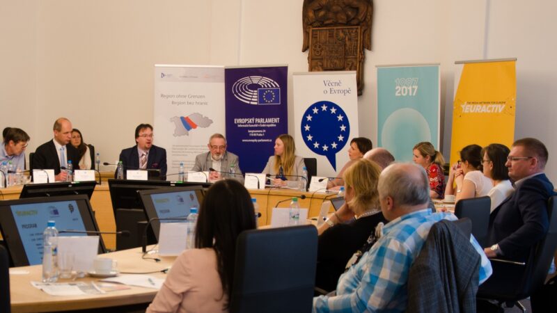 Čechy láká do Německa vysoká mzda i&nbsp;příspěvky na děti. Neví si ale rady se sociálním zabezpečením