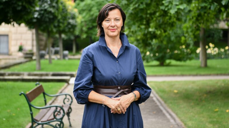 Lotyšská bezpečnost stojí na NATO, čeští vojáci zde mají dobrou pověst, říká velvyslankyně Hynková