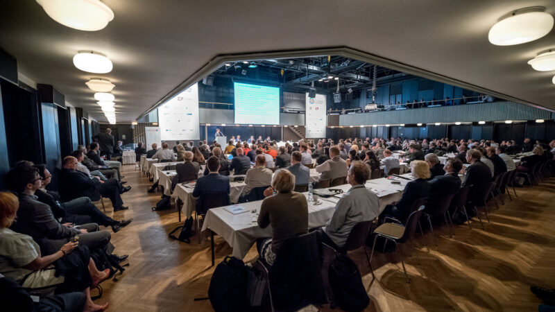 Jak se vyrovnat s&nbsp;dramatickým nárůstem ceny povolenky bude jedno z&nbsp;hlavních témat Dnů teplárenství a&nbsp;energetiky 2019