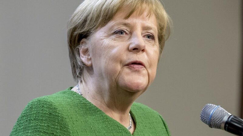 Merkelová: Země více zatížené migrací by měly mít více peněz z&nbsp;rozpočtu EU