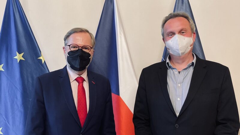 Podcast: Nejsem pro zastropování cen ruského plynu, mohlo by vést naopak k&nbsp;jejich nárůstu, říká Pojar