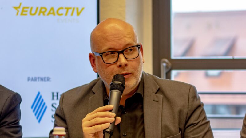 Firmy mají zájem o&nbsp;vodíkovou síť. Doufáme v lepší dotační podporu, říká německý energetický manažer