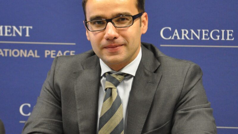 Balázs Jarábik: Orbán Brusel záměrně provokuje, připravuje se na volby