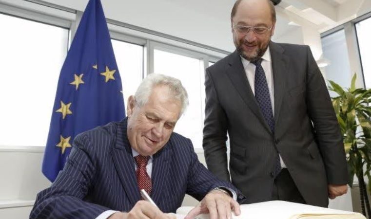 Euroskepticismus sílí, referenda o&nbsp;vystoupení z&nbsp;EU ale nemají šanci