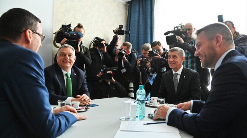 Visegrádská skupina v&nbsp;EU: Nepřichází s&nbsp;agendou, ale ani ji neblokuje