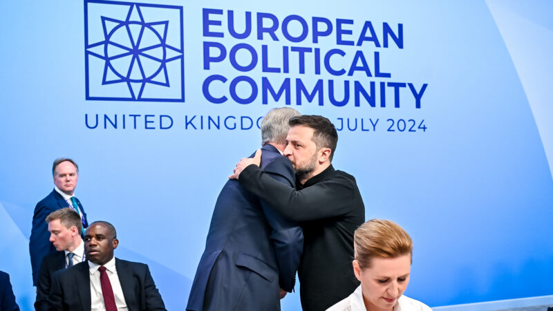 Fiala podepsal bezpečnostní dohodu se Zelenským. Je to důkaz „dlouhodobé podpory“