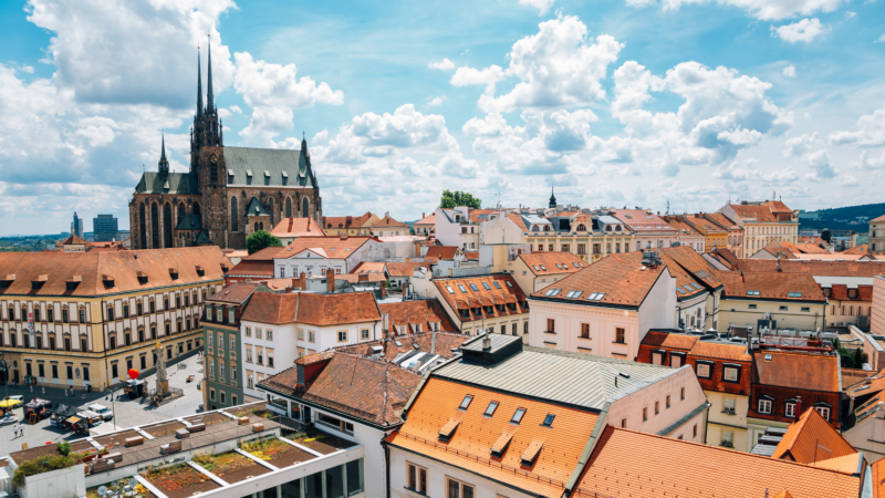 Brno si v&nbsp;příštích letech půjčí na plánované investice až 8,8 miliardy korun