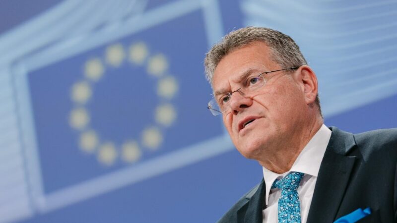 Šefčovič: EU a&nbsp;USA by měly společně postupovat proti zvýšené produkci oceli ve třetích zemích