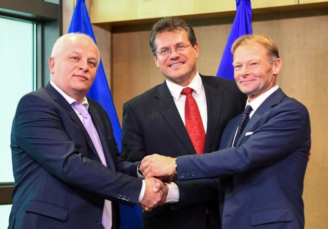 Hudák: Ukrajinci strádají, EIB jim pomáhá vnímat výsledky reforem