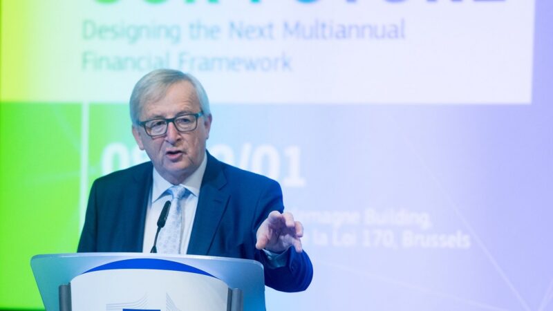 Evropské fondy bych neškrtal, ale státy se musí naučit čerpat, říká Juncker