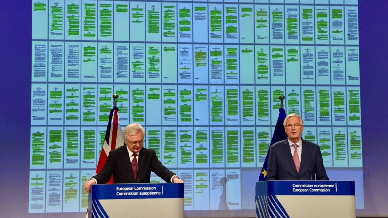 Dohoda o&nbsp;brexitu se rýsuje. Vyjednavači se shodli na finančním vyrovnání i&nbsp;podobě přechodného období