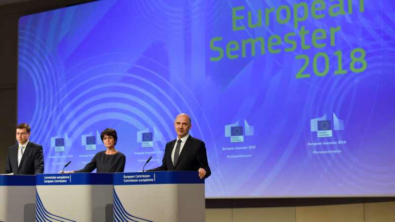 Komise znovu doporučila ČR reformovat důchodový systém. Pozornost věnovala i&nbsp;učitelským platům