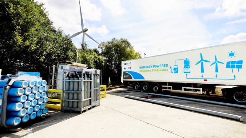 Z uhelných krajů vodíkové? V&nbsp;Ústeckém a&nbsp;Moravskoslezském kraji budují vodíková údolí 