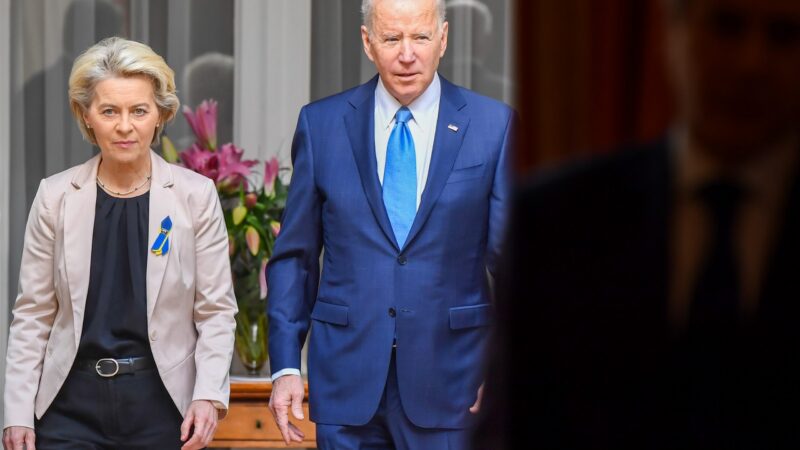 První krok k&nbsp;energetické nezávislosti na Rusku. USA dodají Evropě LNG